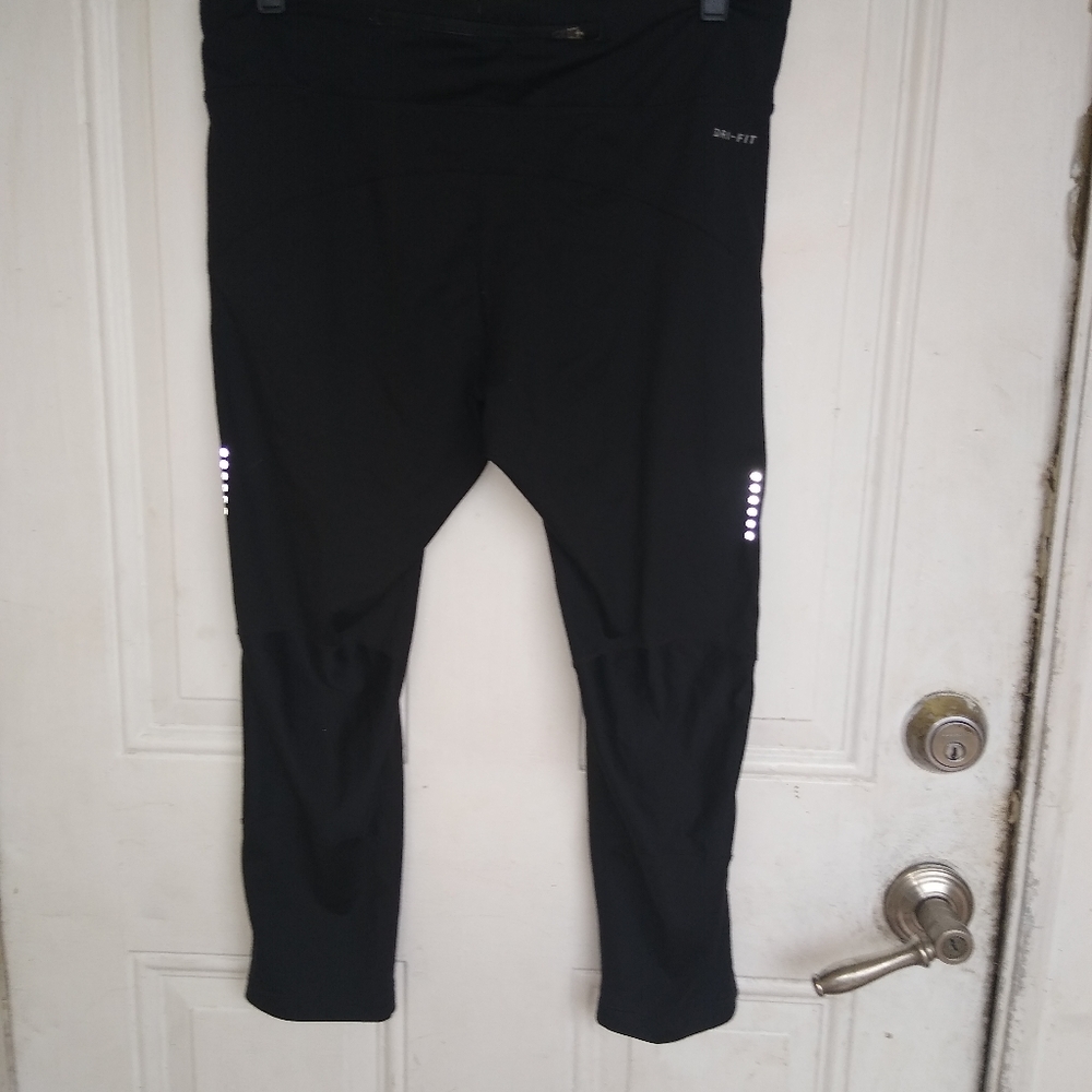 Woman alethic pants